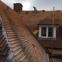 roof-tiling-surrey