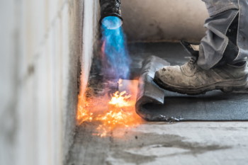 What are the best ways to waterproof your roofing? Includes advice for liquid roofing, rubber roofing, spotting issues & scheduling inspections. Speak to an expert roofer for properties in Surrey & South London areas.
