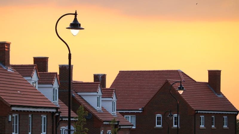 How to know if you’re dealing with a rogue trader. Find a qualified, professional roofer with these accreditations. Includes the CompetentRoofer scheme & membership with the CRC, NFRC & FMB. Hire a reliable roofer every time.